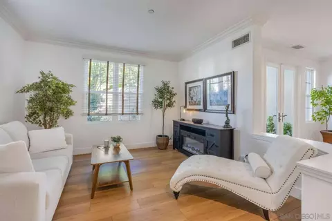 Living - 86 Canyoncrest, Irvine, CA 92603 photo 2 of 3