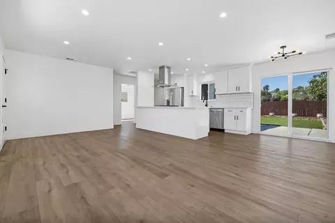 Living - 1158 Purdy St, Spring Valley, CA 91977 photo 2 of 5