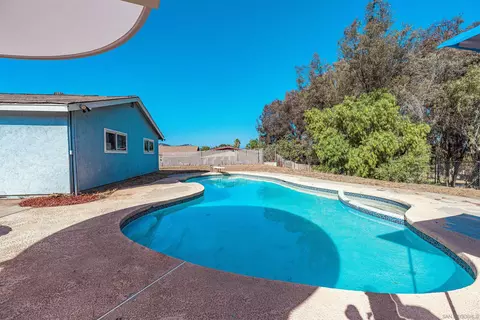 Exterior - 587 Augusta Dr, San Marcos, CA 92069 photo 3 of 3