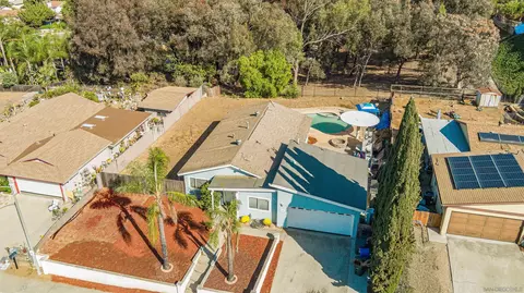 View/Area - 587 Augusta Dr, San Marcos, CA 92069 photo 4 of 5