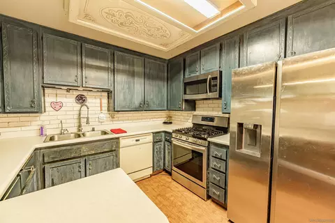 Kitchen - 587 Augusta Dr, San Marcos, CA 92069 photo 1 of 1