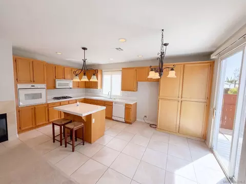 Kitchen - 595 Dundee, San Marcos, CA 92069 photo 1 of 1