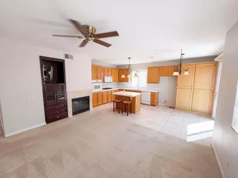 Living - 595 Dundee, San Marcos, CA 92069 photo 4 of 5