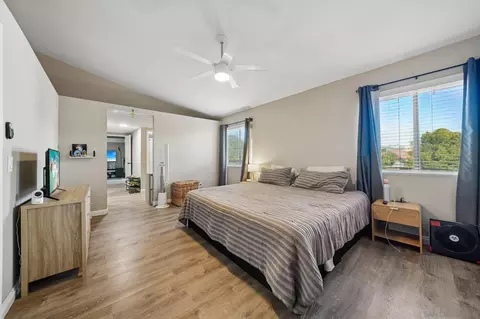 Bedroom - 45630 Rainbow Canyon Rd, Temecula, CA 92592 photo 2 of 4