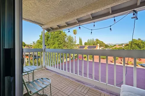 Exterior - 45630 Rainbow Canyon Rd, Temecula, CA 92592 photo 4 of 7