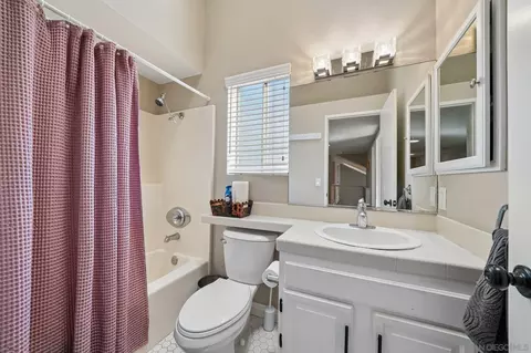 Bath - 45630 Rainbow Canyon Rd, Temecula, CA 92592 photo 1 of 4