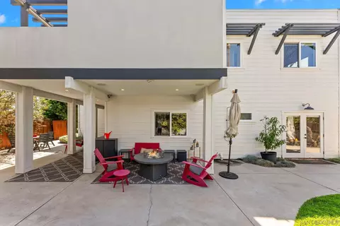 Exterior - 154 Phoebe St, Encinitas, CA 92024 photo 11 of 18