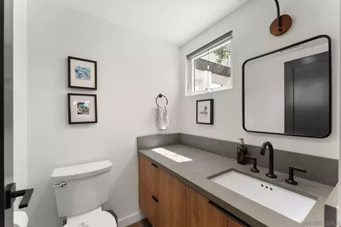 Bath - 154 Phoebe St, Encinitas, CA 92024 photo 1 of 11