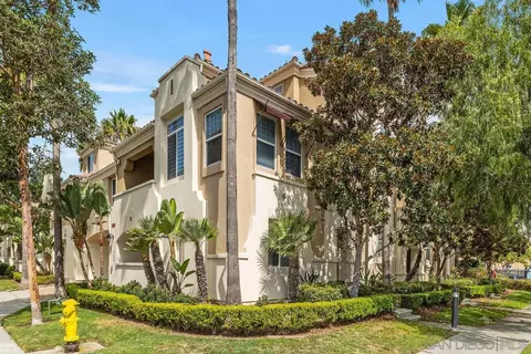 2710 Evans Rd #2, San Diego, CA 92106