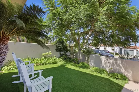 Exterior - 211 I Ave, Coronado, CA 92118 photo 3 of 8