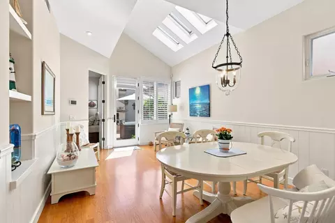 Dining - 211 I Ave, Coronado, CA 92118 photo 3 of 4