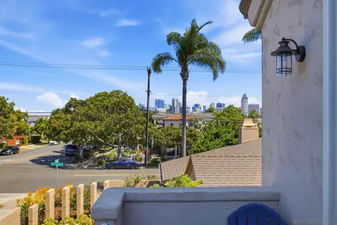 Exterior - 211 I Ave, Coronado, CA 92118 photo 7 of 8