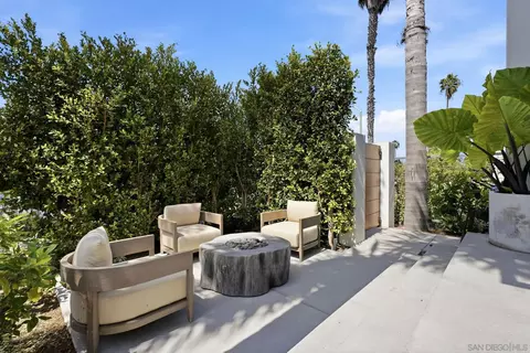 Exterior - 7429 Draper Ave, La Jolla, CA 92037 photo 13 of 14