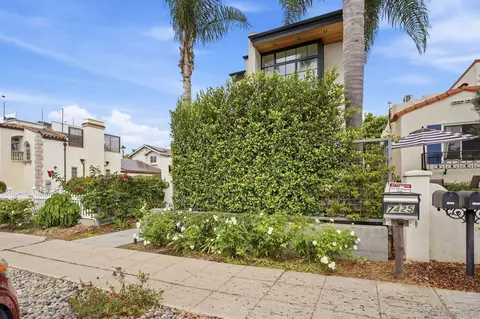 Exterior - 7429 Draper Ave, La Jolla, CA 92037 photo 2 of 14