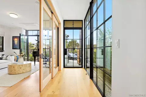 Entry Way - 7429 Draper Ave, La Jolla, CA 92037 photo 1 of 6