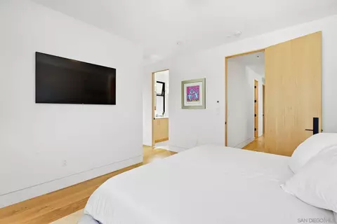 Bedroom - 7429 Draper Ave, La Jolla, CA 92037 photo 4 of 7