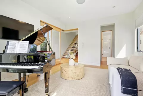 Living - 7429 Draper Ave, La Jolla, CA 92037 photo 2 of 7