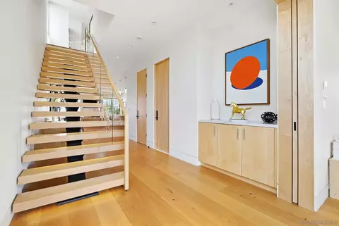 Entry Way - 7429 Draper Ave, La Jolla, CA 92037 photo 4 of 6