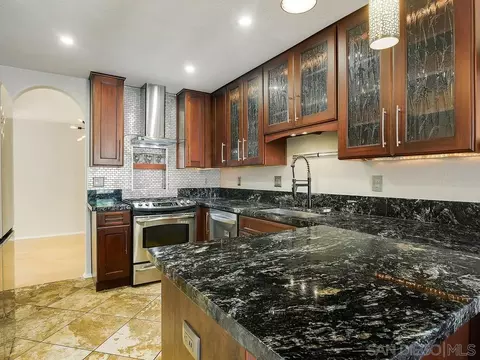 Kitchen - 3517 Cameo #87, Oceanside, CA 92056 photo 4 of 6