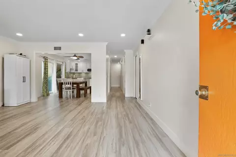 Entry Way - 335 Santa Barbara St, Placentia, CA 92870 photo 1 of 1