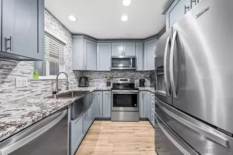 Kitchen - 8445 Graves Ave #26, Santee, CA 92071 photo 2 of 6