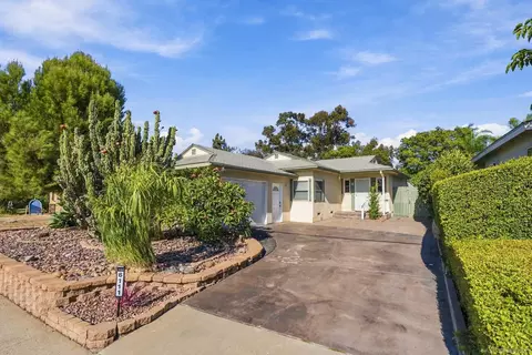 Exterior - 6111 Amarillo, La Mesa, CA 91942 photo 4 of 23