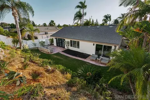 Exterior - 241 Rodney, Encinitas, CA 92024 photo 8 of 14