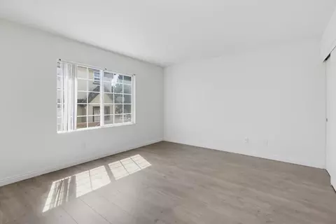 Living - 1846 Rouge, Chula Vista, CA 91913 photo 6 of 7