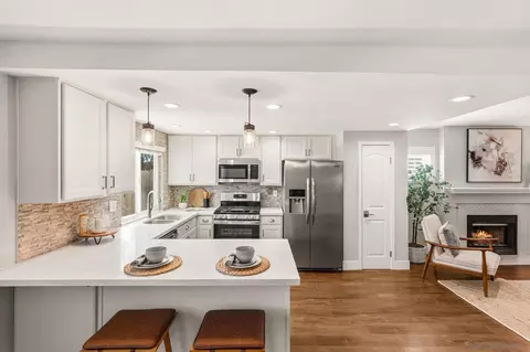 Kitchen - 14897 Morningside, Poway, CA 92064 photo 2 of 3
