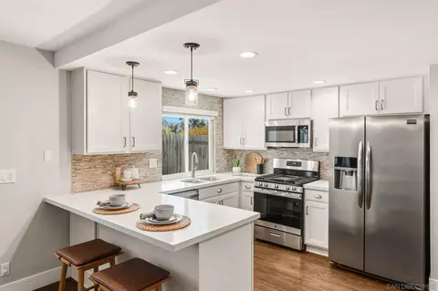 Kitchen - 14897 Morningside, Poway, CA 92064 photo 1 of 3