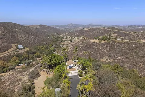 View/Area - 13848 Jamul Dr, Jamul, CA 91935 photo 4 of 7