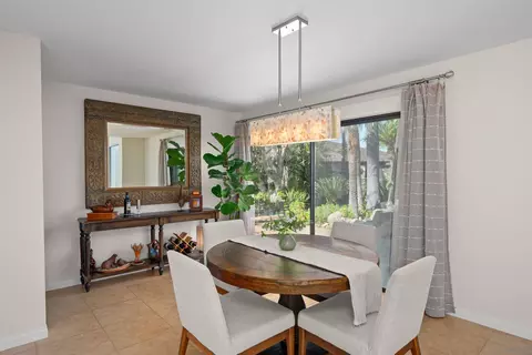 Dining - 13848 Jamul Dr, Jamul, CA 91935 photo 2 of 4