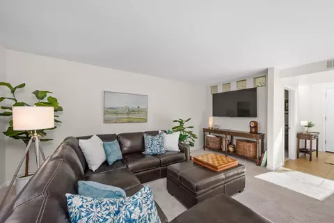 Living - 13848 Jamul Dr, Jamul, CA 91935 photo 1 of 2
