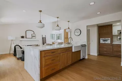Kitchen - 1451 Ventana Dr, Escondido, CA 92029 photo 4 of 5
