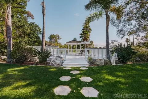 Exterior - 1451 Ventana Dr, Escondido, CA 92029 photo 14 of 14