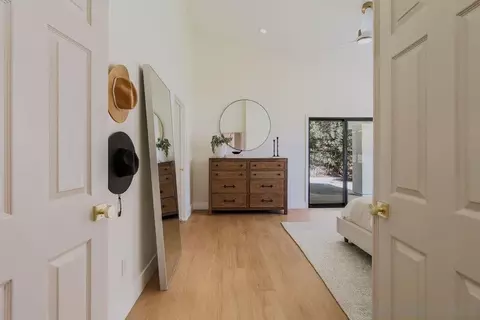 Entry Way - 1451 Ventana Dr, Escondido, CA 92029 photo 3 of 4