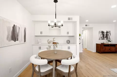 Dining - 5350 Baltimore Dr #19, La Mesa, CA 91942 photo 2 of 5