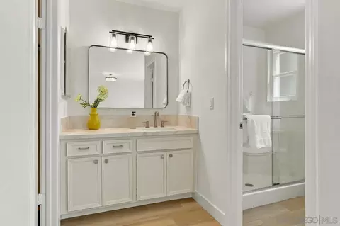 Bath - 3605 Ames Pl, Carlsbad, CA 92010 photo 2 of 2