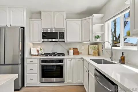 Kitchen - 3605 Ames Pl, Carlsbad, CA 92010 photo 4 of 5