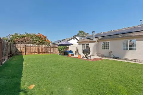 Exterior - 10925 Greencastle St, Santee, CA 92071 photo 2 of 9
