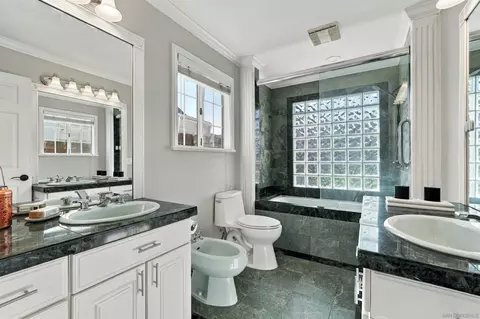 Bath - 10925 Greencastle St, Santee, CA 92071 photo 1 of 3