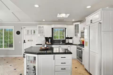 Kitchen - 10925 Greencastle St, Santee, CA 92071 photo 2 of 4