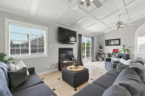 Living - 10925 Greencastle St, Santee, CA 92071 photo 4 of 5
