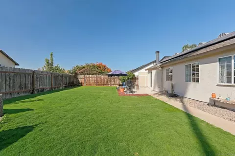 Exterior - 10925 Greencastle St, Santee, CA 92071 photo 5 of 9