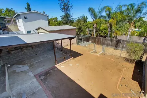 Exterior - 8810 Hayes St, La Mesa, CA 91942 photo 2 of 8