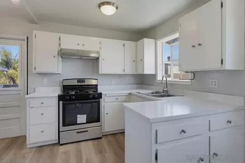 Kitchen - 8810 Hayes St, La Mesa, CA 91942 photo 2 of 3