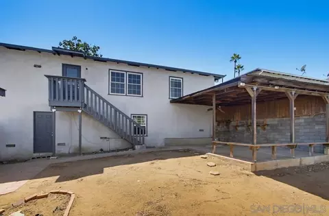 Exterior - 8810 Hayes St, La Mesa, CA 91942 photo 4 of 8