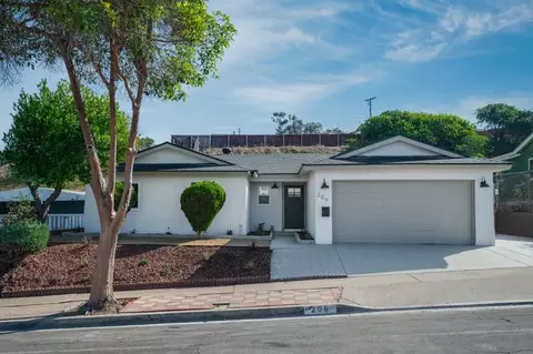209 Meadowbrook Dr, San Diego, CA 92114