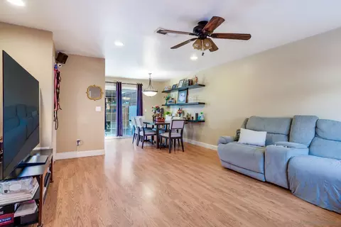Living - 310 Sun Ct, El Cajon, CA 92021 photo 3 of 4