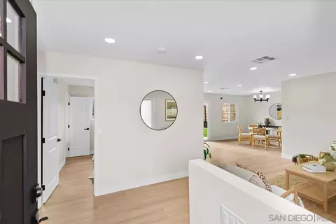 Entry Way - 505 Parkbrook St, Spring Valley, CA 91977 photo 1 of 2